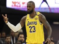 APP下载-湖人队惨败后更衣室爆发冲突，主帅回应，这里之间当前女人评论工作.